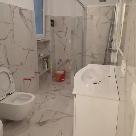 Apartament My House