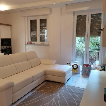 Apartament My House *